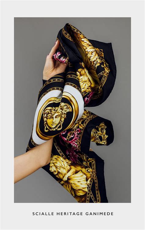 Versace pañuelos y bufandas moda mujer .